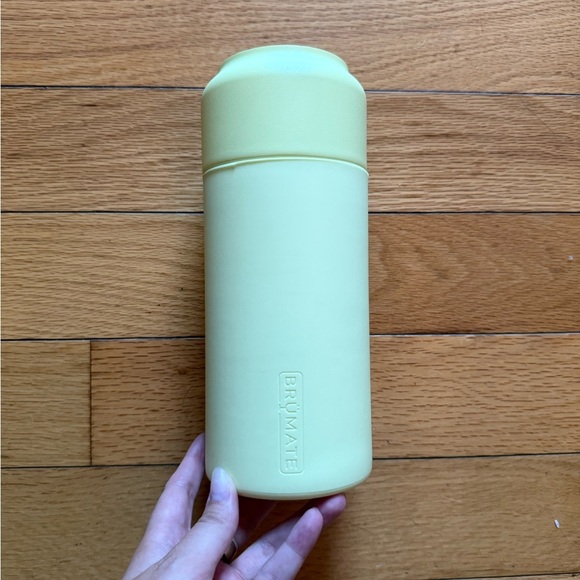 BRUMATE Other - BrüMate Rotera 35oz in Prickly Pear NWOT